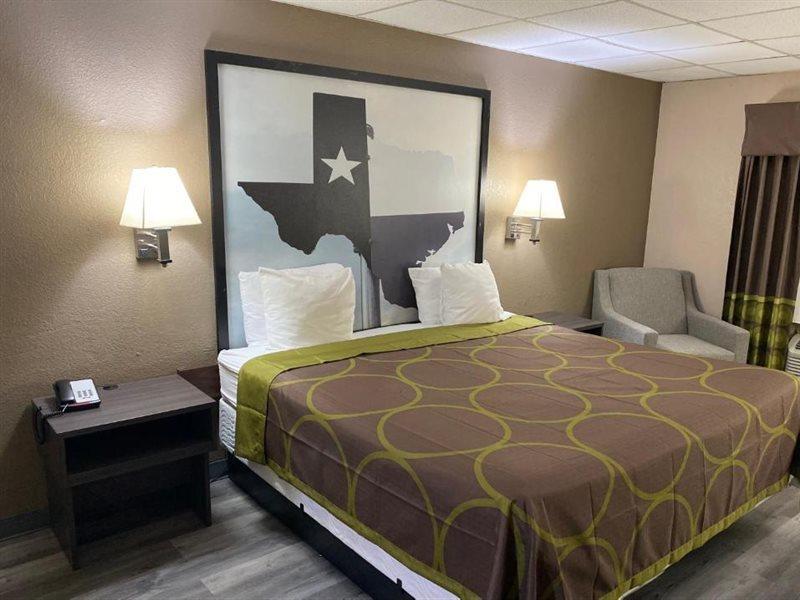 Super 8 By Wyndham Gainesville Tx Extérieur photo